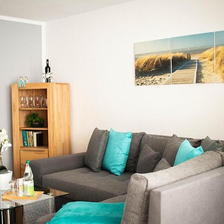 Ferienwohnung Am Schlosspark Ebersdorf  Екстериор снимка