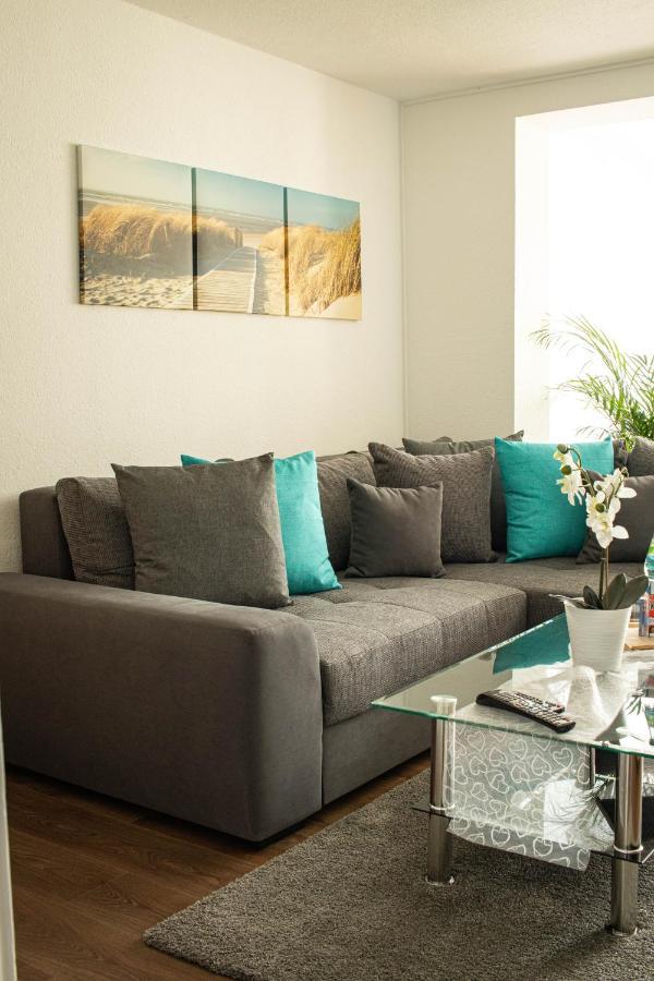 Ferienwohnung Am Schlosspark Ebersdorf  Екстериор снимка